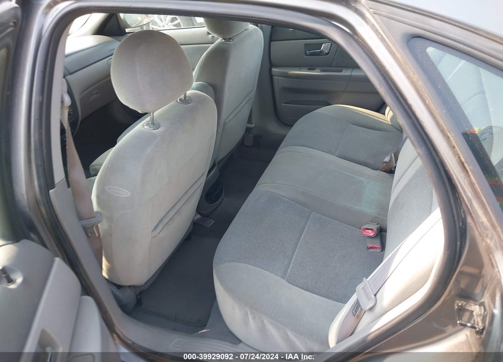 2002 FORD TAURUS SE VIN: 1FAHP53U62G185939