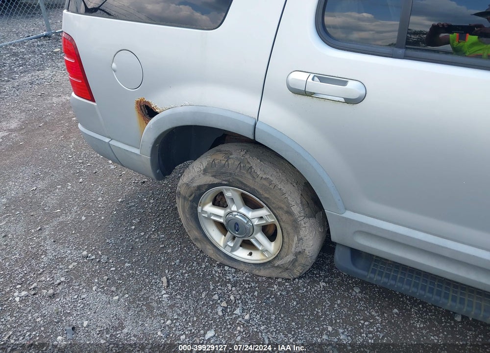 2002 FORD EXPLORER XLT VIN: 1FMZU73E42UB01335