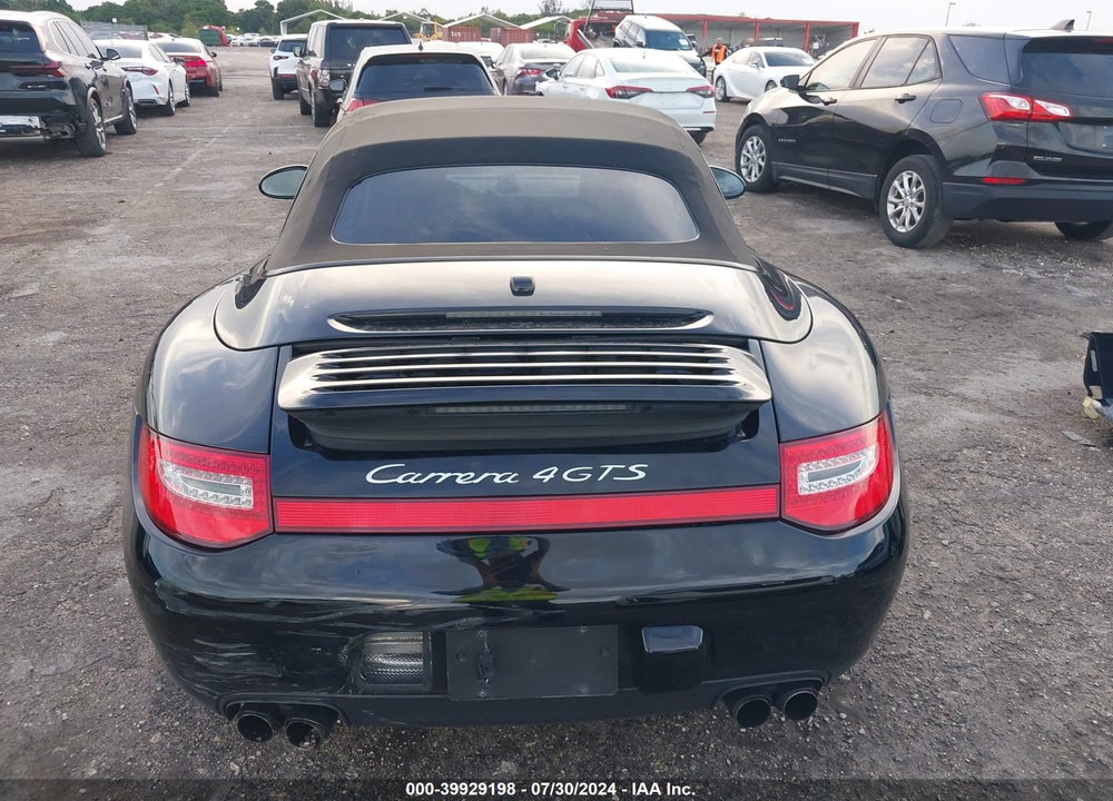 2012 PORSCHE 911 CARRERA 4 GTS VIN: WP0CB2A91CS754565