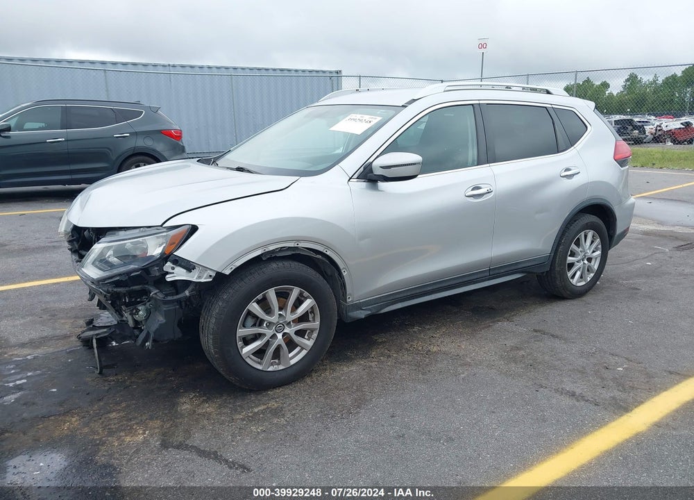 2017 NISSAN ROGUE SV VIN: KNMAT2MTXHP536047