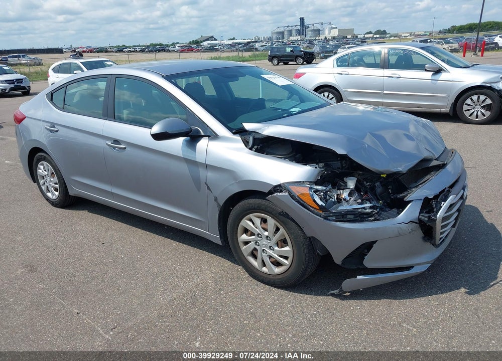 2017 HYUNDAI ELANTRA SE VIN: 5NPD74LF7HH100549