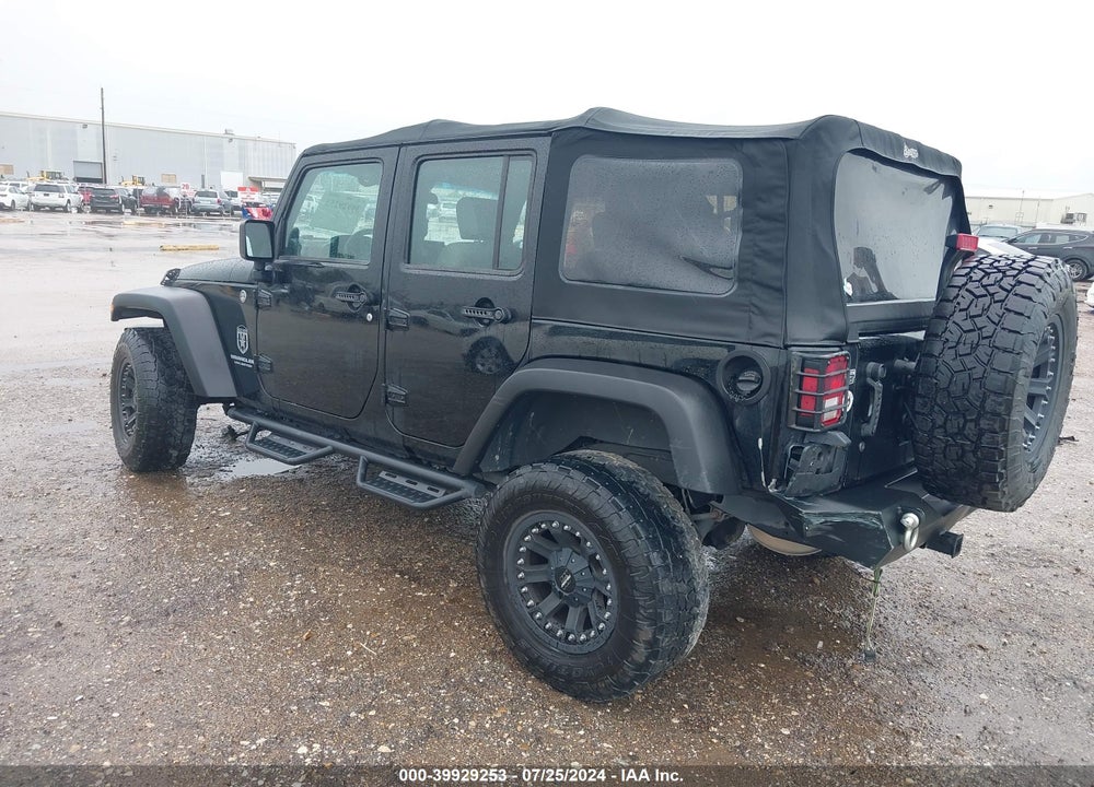 2010 JEEP WRANGLER UNLIMITED VIN: 1J4BA3H15AL124988