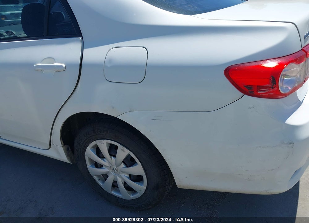 2011 TOYOTA COROLLA LE VIN: 2T1BU4EE7BC537434