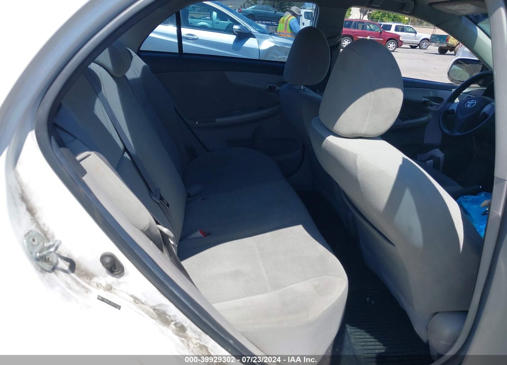 2011 TOYOTA COROLLA LE VIN: 2T1BU4EE7BC537434