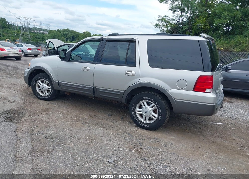 2004 FORD EXPEDITION XLT VIN: 1FMPU16W54LA21415