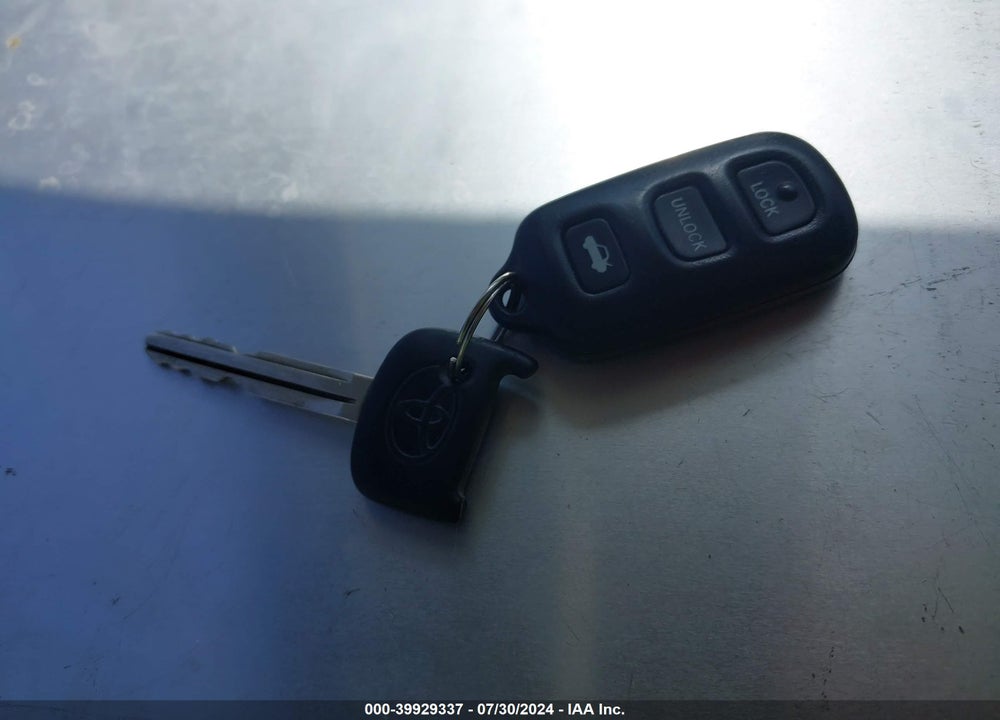 2001 TOYOTA AVALON XL VIN: 4T1BF28B91U127697