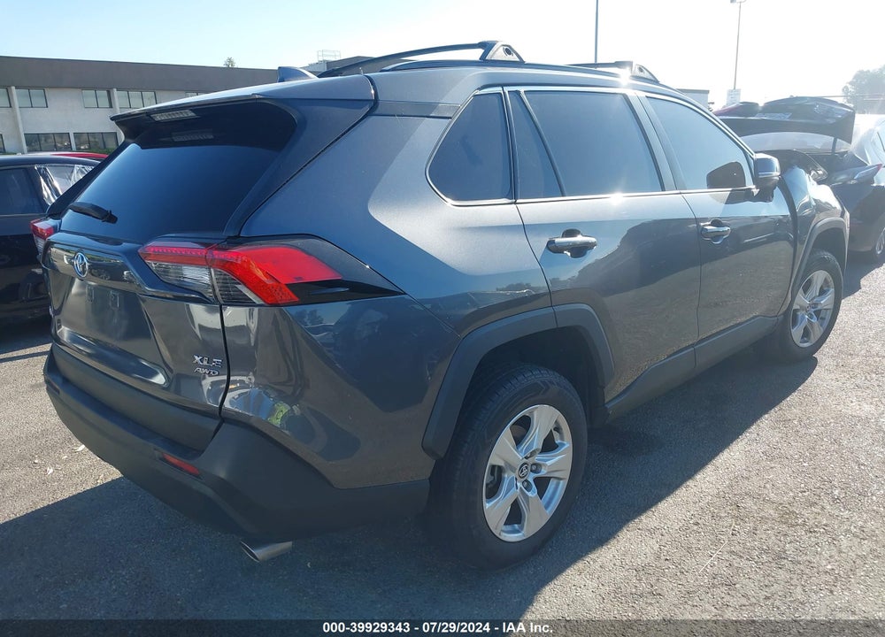 2020 TOYOTA RAV4 XLE VIN: 2T3P1RFV8LC117409