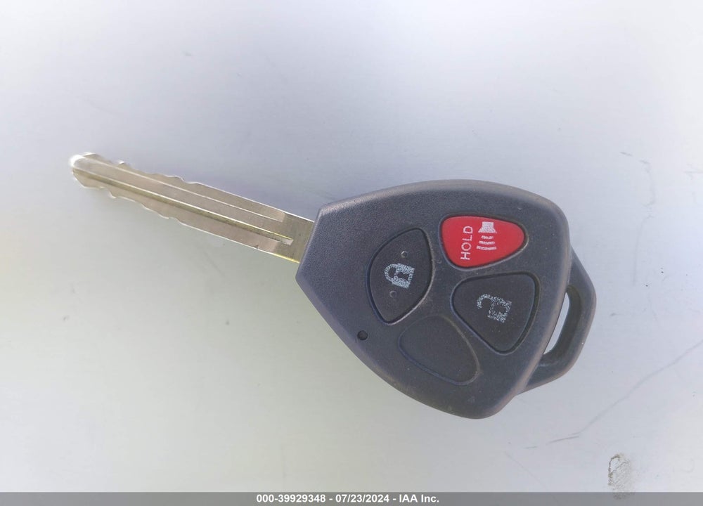 2006 TOYOTA RAV4 VIN: JTMBD33V265013592