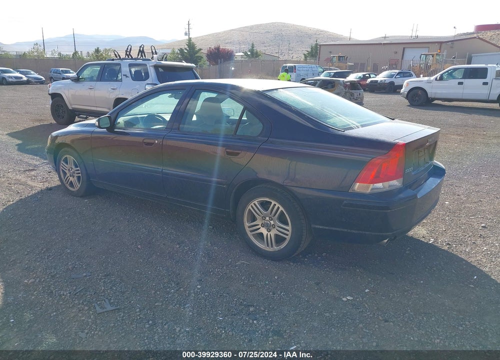 2007 VOLVO S60 2.5T VIN: YV1RS592772632814