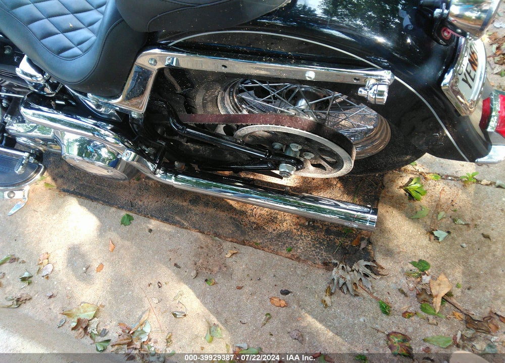 2012 HARLEY-DAVIDSON FLSTC HERITAGE SOFTAIL CLASSIC VIN: 1HD1BWV14CB018771