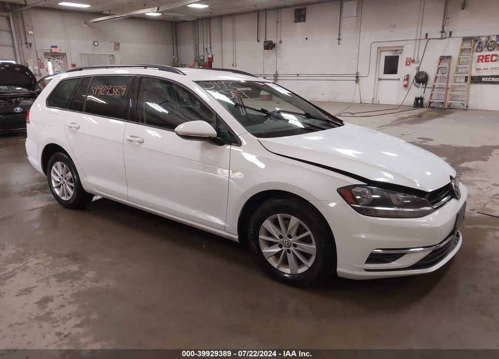 2018 VOLKSWAGEN GOLF SPORTWAGEN TSI S VIN: 3VW717AU7JM755275