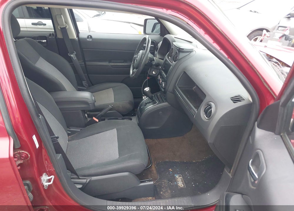 2014 JEEP PATRIOT LATITUDE VIN: 1C4NJRFB0ED689196