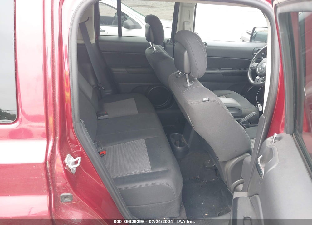 2014 JEEP PATRIOT LATITUDE VIN: 1C4NJRFB0ED689196