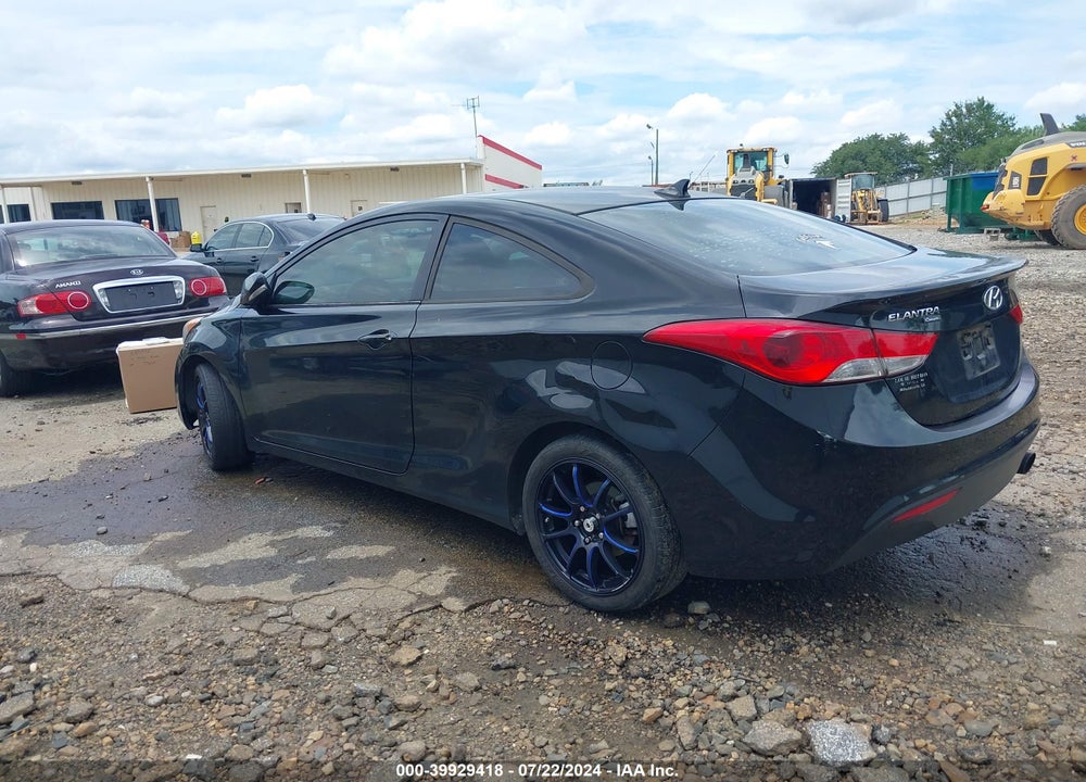 2013 HYUNDAI ELANTRA VIN: KMHDH6AE9DU003481