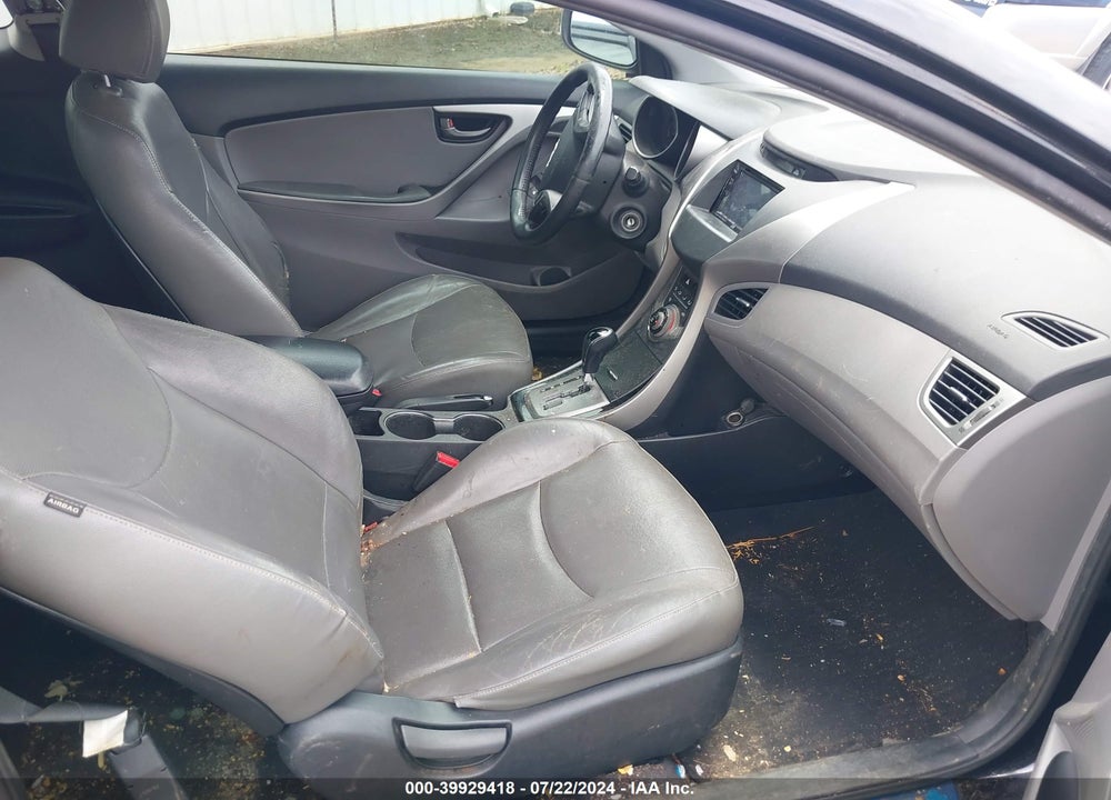 2013 HYUNDAI ELANTRA VIN: KMHDH6AE9DU003481