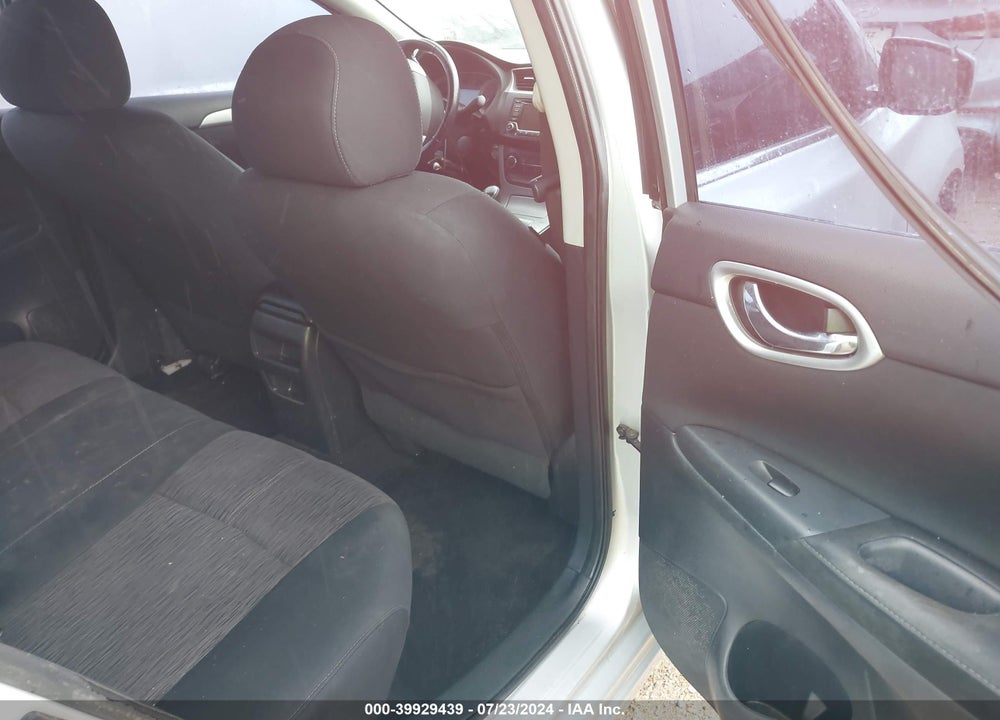 2015 NISSAN SENTRA VIN: 3N1AB7AP9FL655193