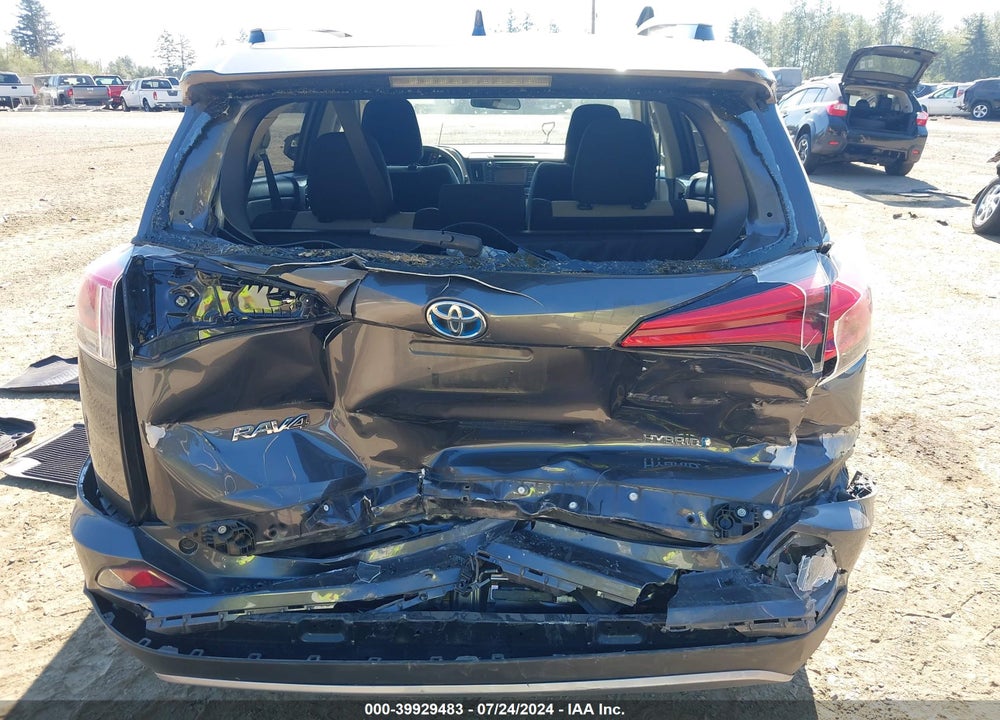 2018 TOYOTA RAV4 HYBRID LE VIN: JTMRJREV2JD215841