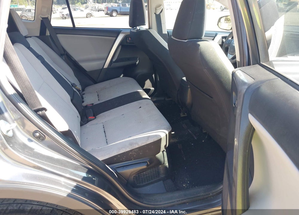 2018 TOYOTA RAV4 HYBRID LE VIN: JTMRJREV2JD215841