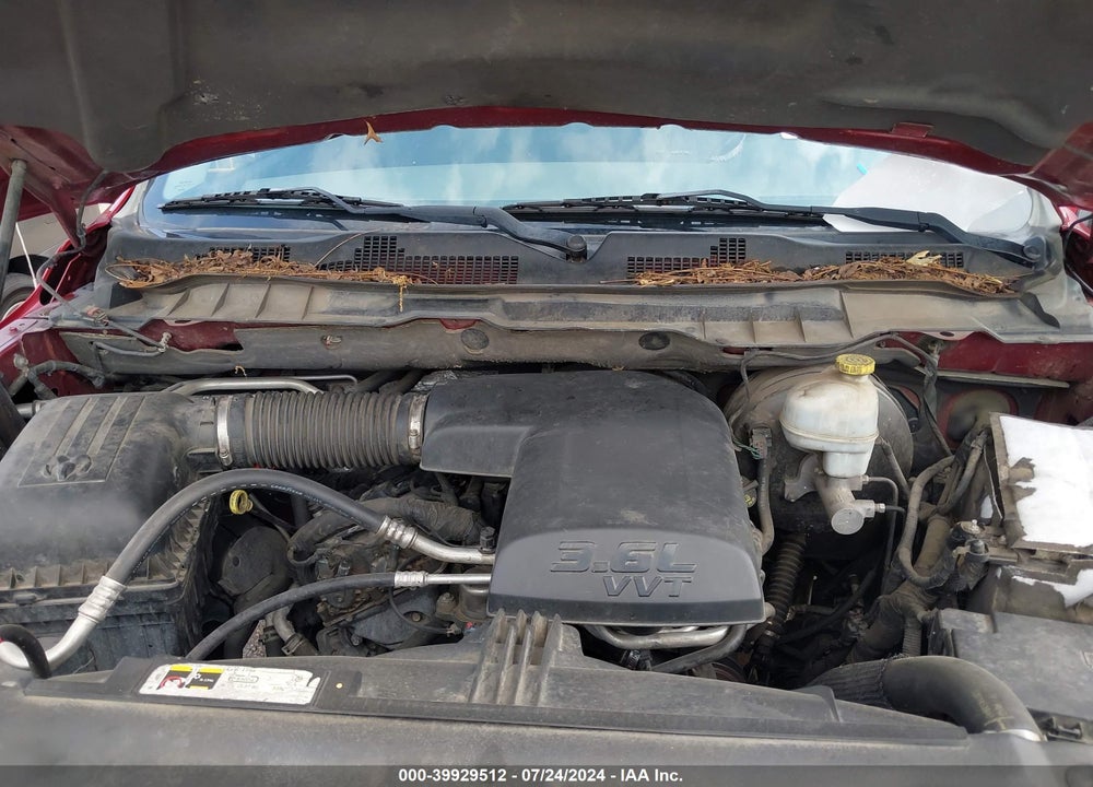 2013 RAM 1500 SLT VIN: 1C6RR6LG8DS509666