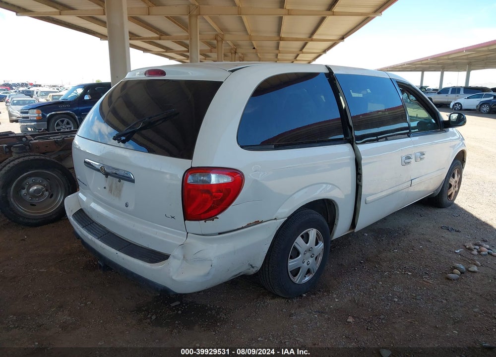2005 CHRYSLER TOWN & COUNTRY LX VIN: 2C4GP44R15R472246