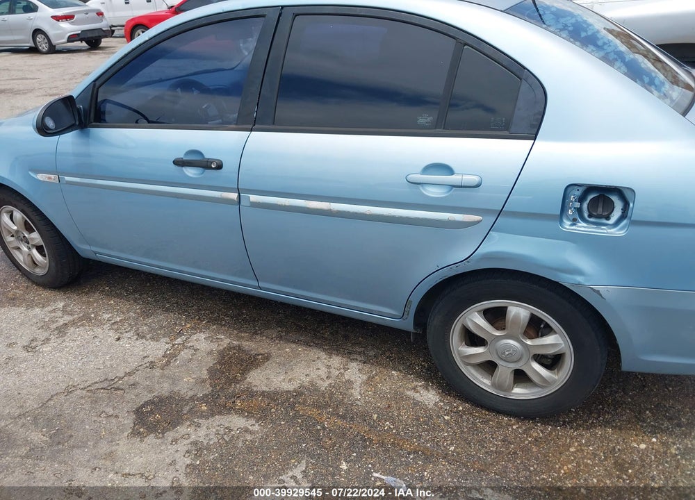 2007 HYUNDAI ACCENT GLS VIN: KMHCN46C37U142073