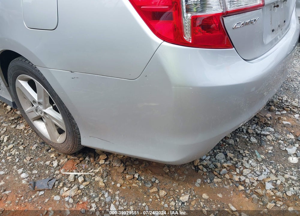 2013 TOYOTA CAMRY SE VIN: 4T1BF1FK1DU278745