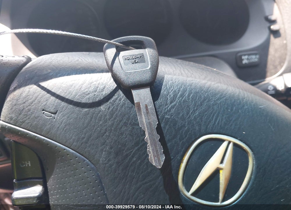 2005 ACURA MDX VIN: 2HNYD18665H559622