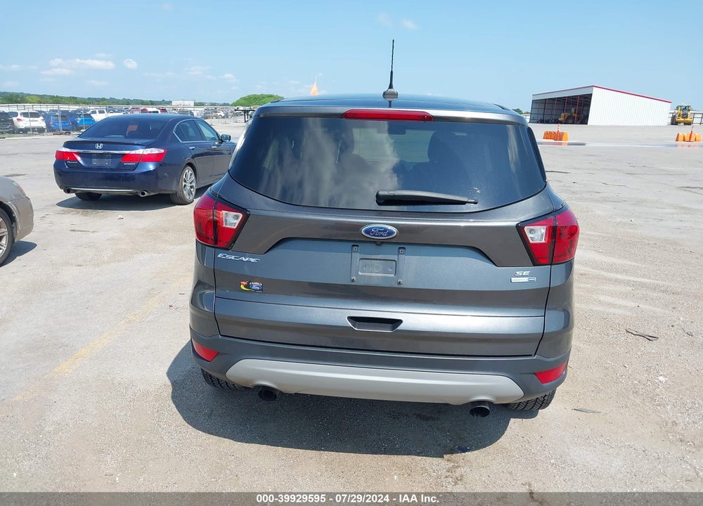 2019 FORD ESCAPE SE VIN: 1FMCU9GD4KUC27388