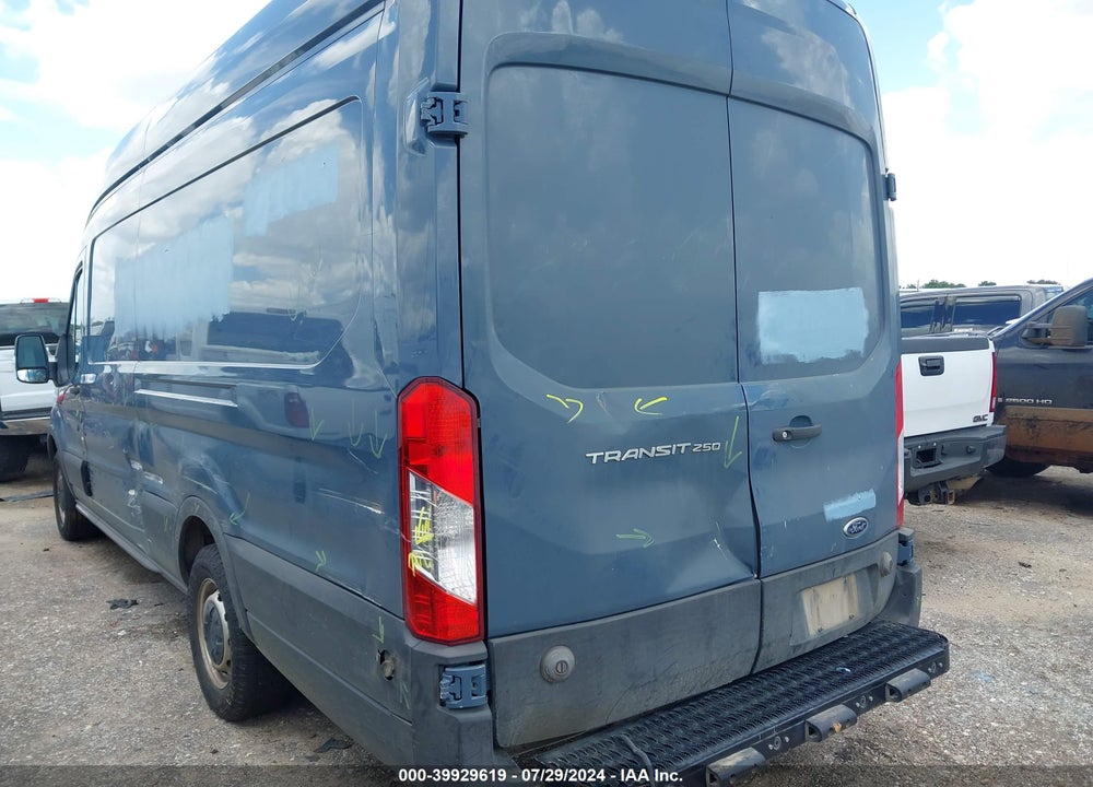 2019 FORD TRANSIT-250 VIN: 1FTYR3XM3KKB73747