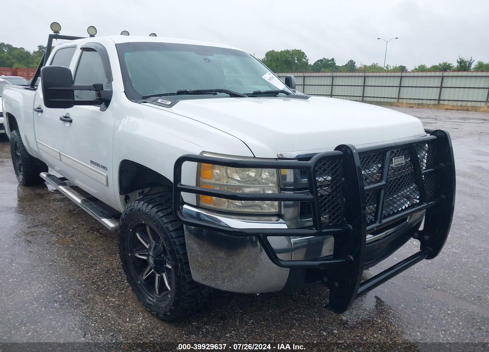 2010 CHEVROLET SILVERADO 2500HD LT VIN: 1GC4CXBG9AF105744