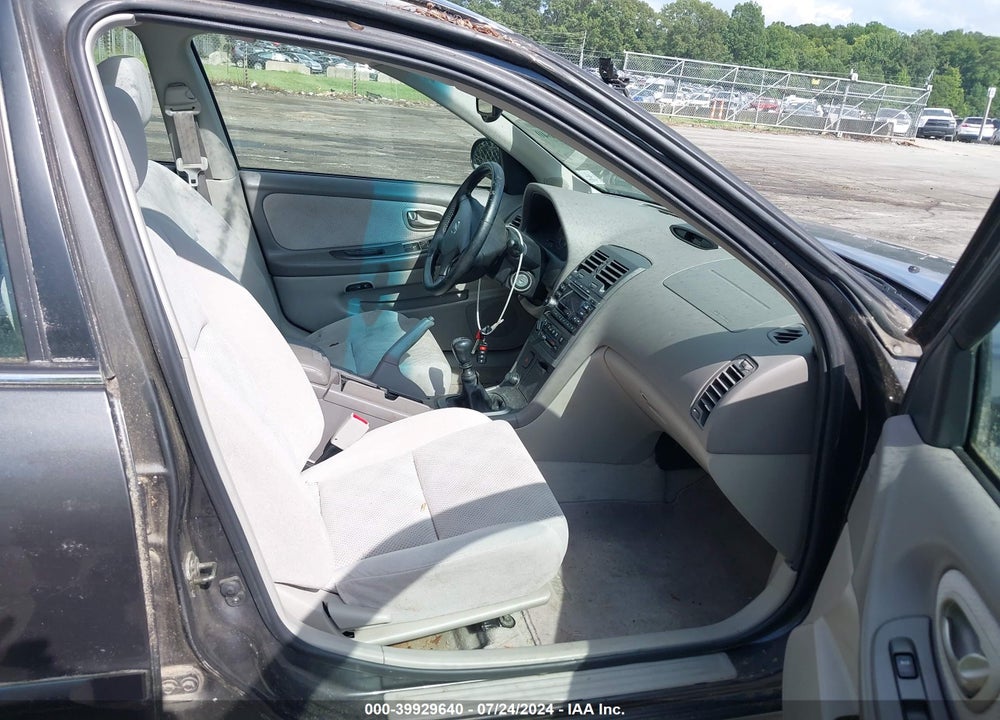 2002 NISSAN MAXIMA SE VIN: JN1DA31DX2T426042