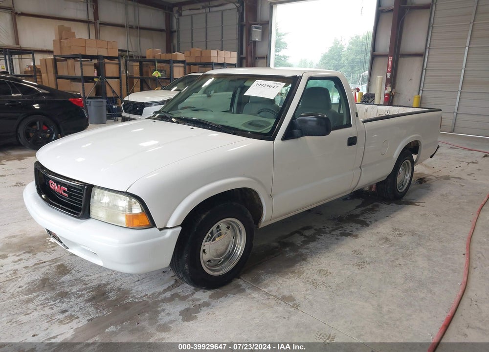 2003 GMC SONOMA SL VIN: 1GTCS14HX38182115