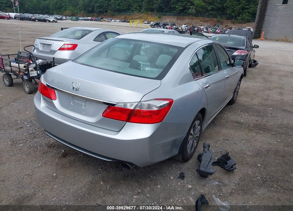 2013 HONDA ACCORD LX VIN: 1HGCR2F34DA011925