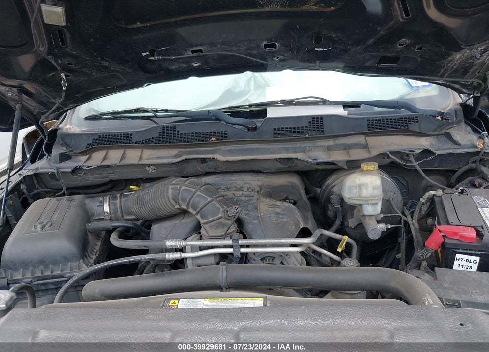 2011 RAM 1500 SLT VIN: 1D7RB1CT8BS599384
