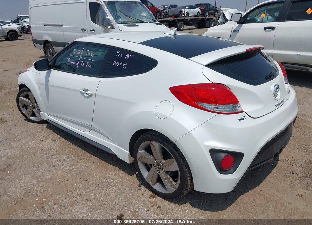 2013 HYUNDAI VELOSTER VIN: KMHTC6AE1DU163638