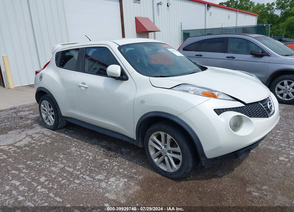 2013 NISSAN JUKE S VIN: JN8AF5MR1DT205845