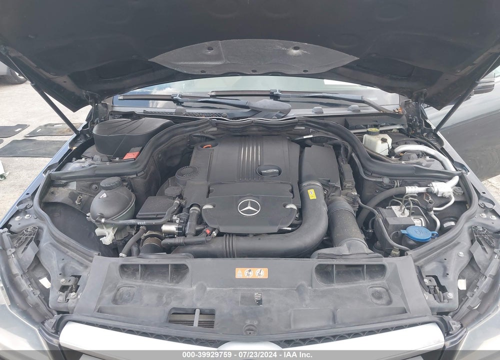 2012 MERCEDES-BENZ C 250 VIN: WDDGJ4HB5CF745357