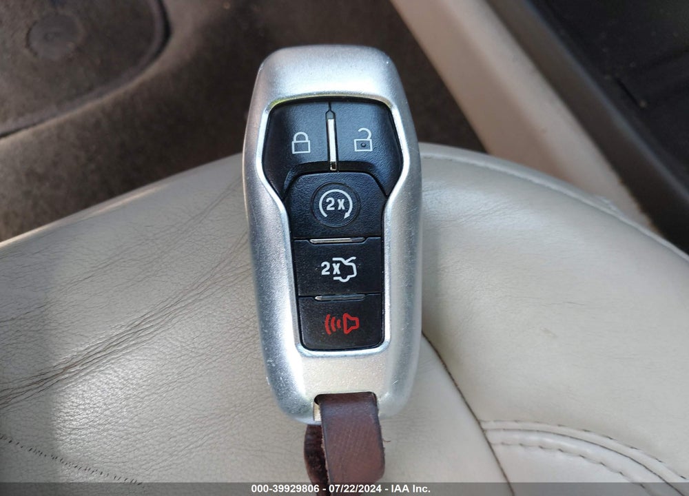 2016 LINCOLN MKZ HYBRID VIN: 3LN6L2LU8GR608043