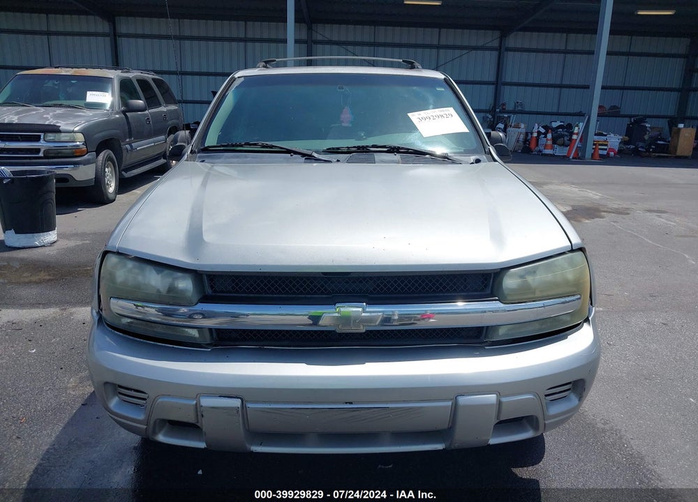 2005 CHEVROLET TRAILBLAZER LS VIN: 1GNDS13S252338081