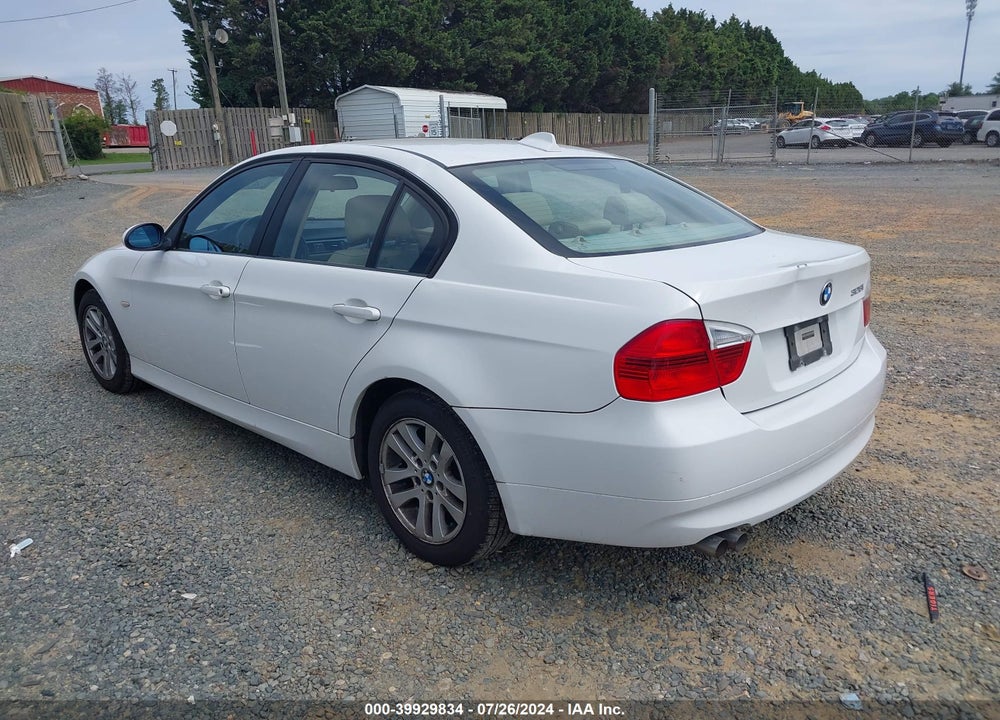 2007 BMW 328I VIN: WBAVA33597P140946