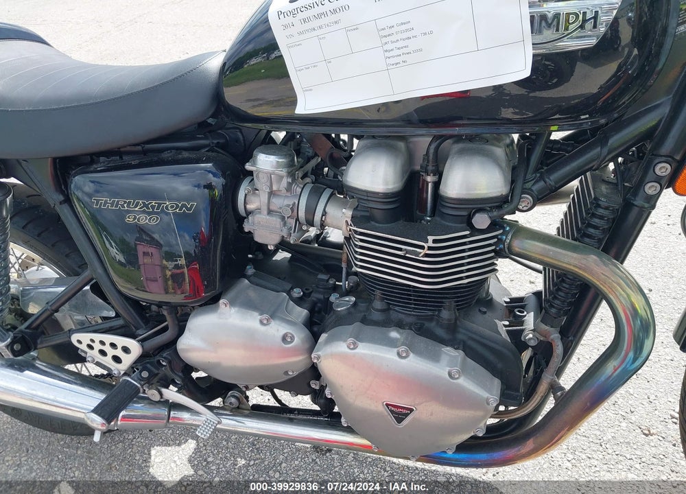 2014 TRIUMPH MOTORCYCLE THRUXTON VIN: SMT920K18ET625907