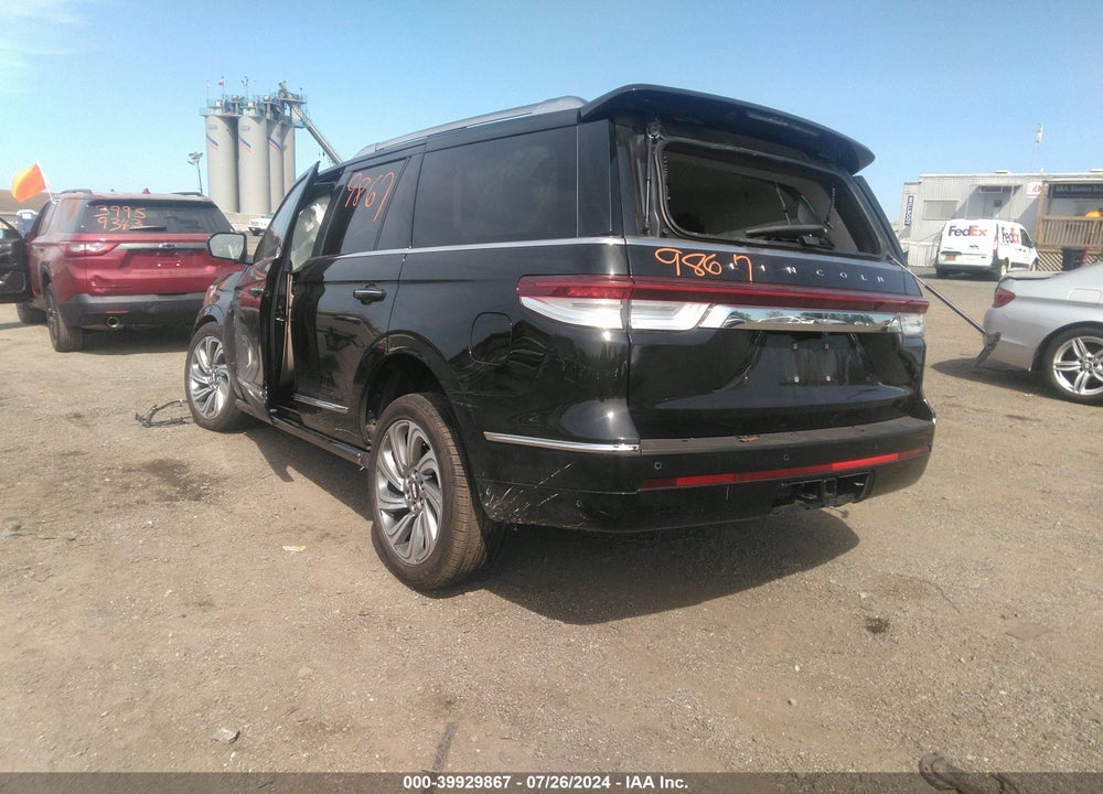 2023 LINCOLN NAVIGATOR RESERVE VIN: 5LMJJ2LG2PEL12221