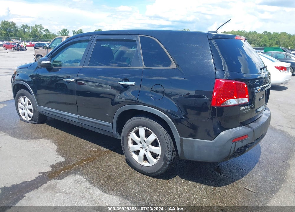 2012 KIA SORENTO LX VIN: 5XYKT3A17CG285755