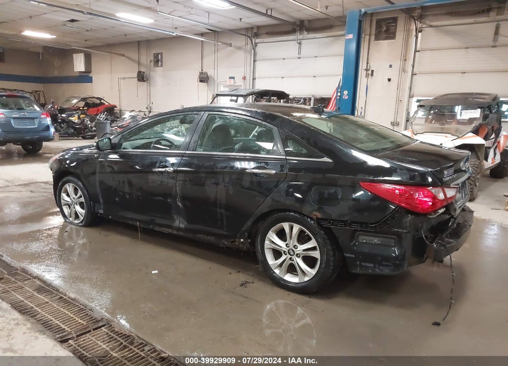 2013 HYUNDAI SONATA LIMITED VIN: 5NPEC4AC9DH548973