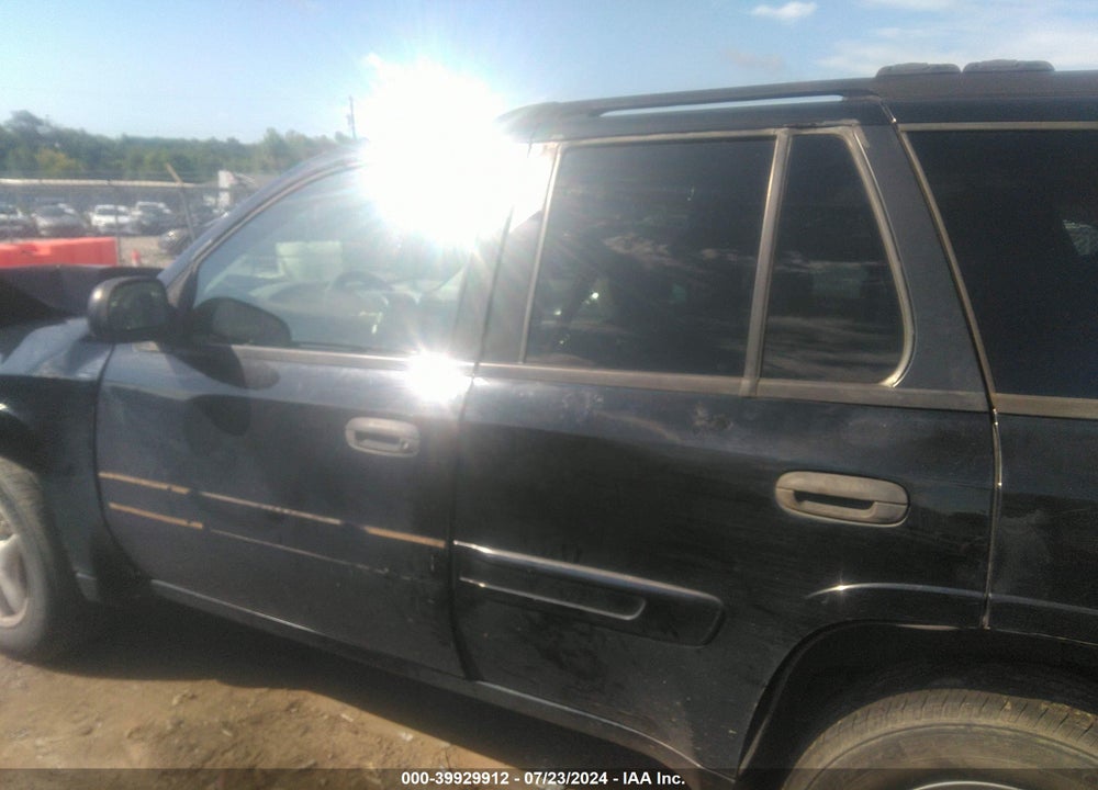 2005 GMC ENVOY SLE VIN: 1GKDS13S952279897