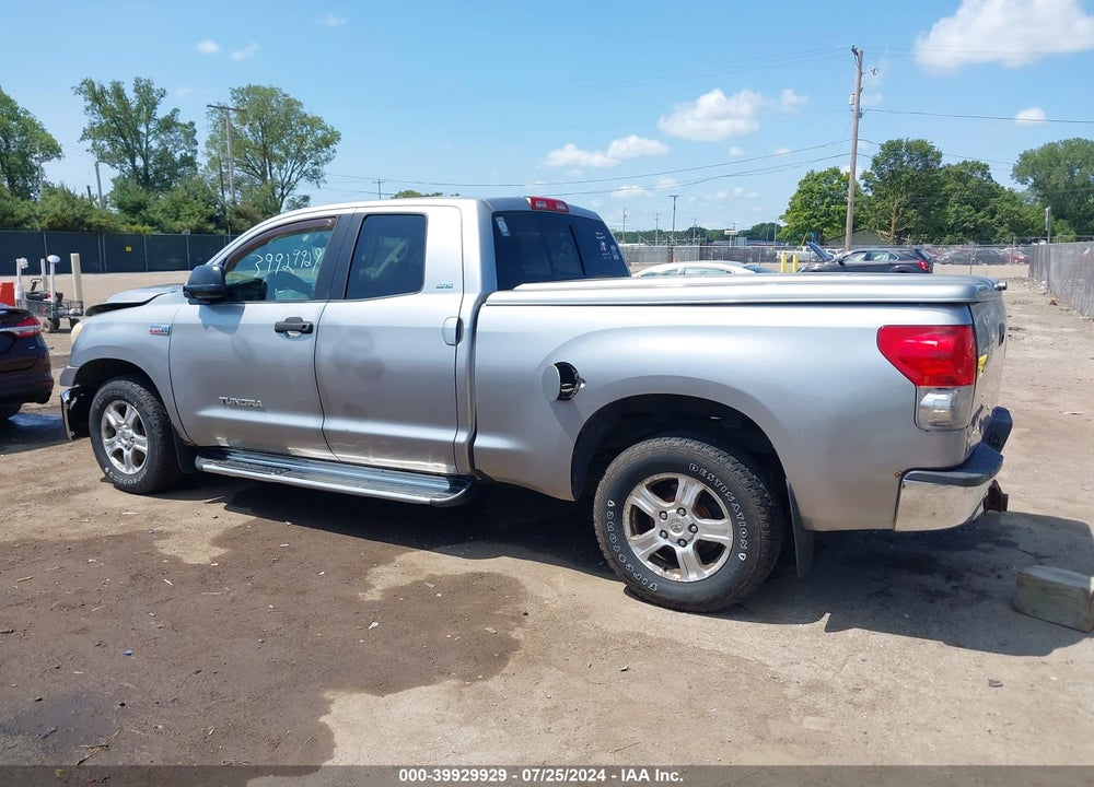 2007 TOYOTA TUNDRA SR5 V8 VIN: 5TBRV54147S457225