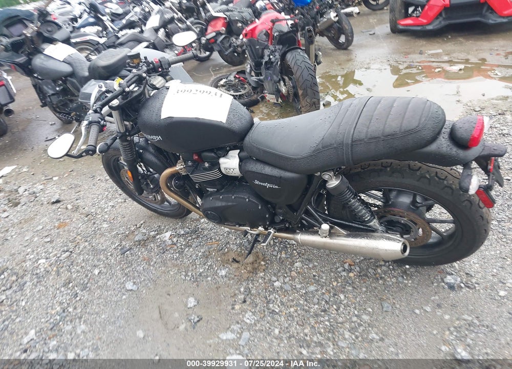 2017 TRIUMPH MOTORCYCLE STREET TWIN VIN: SMTD31GN8HT784102