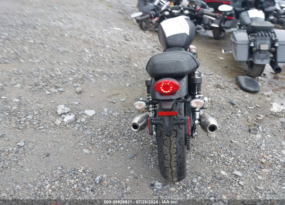 2017 TRIUMPH MOTORCYCLE STREET TWIN VIN: SMTD31GN8HT784102