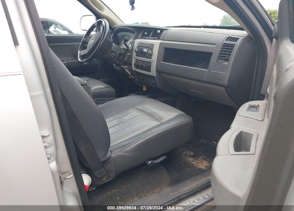 2008 DODGE DAKOTA VIN: 1D7HW58N68S599524
