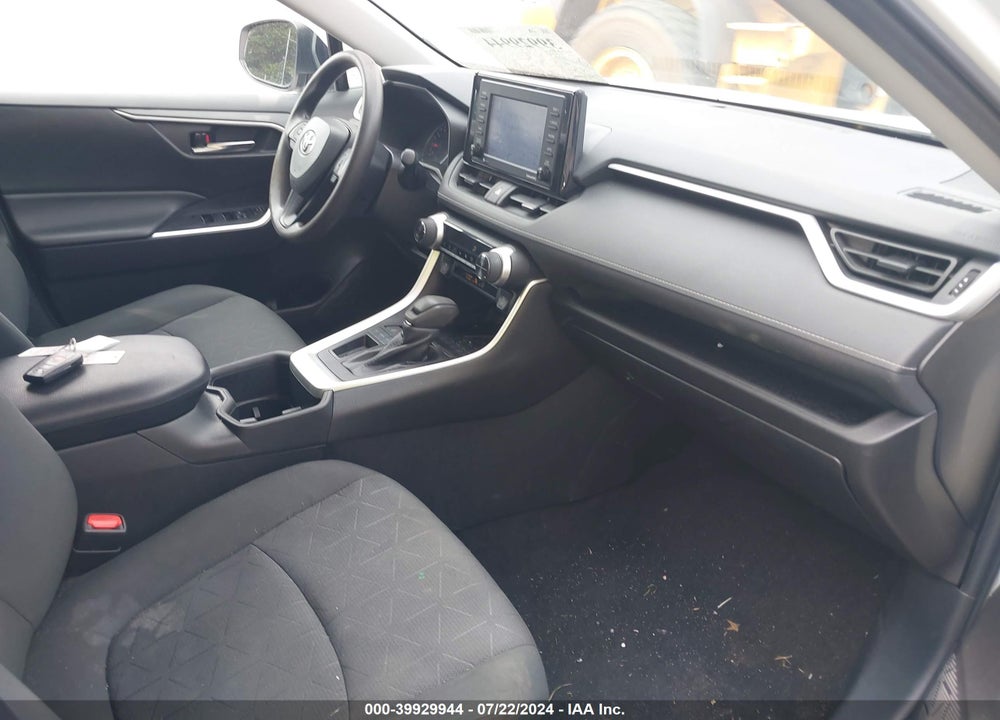 2022 TOYOTA RAV4 XLE VIN: 2T3W1RFV8NW208936